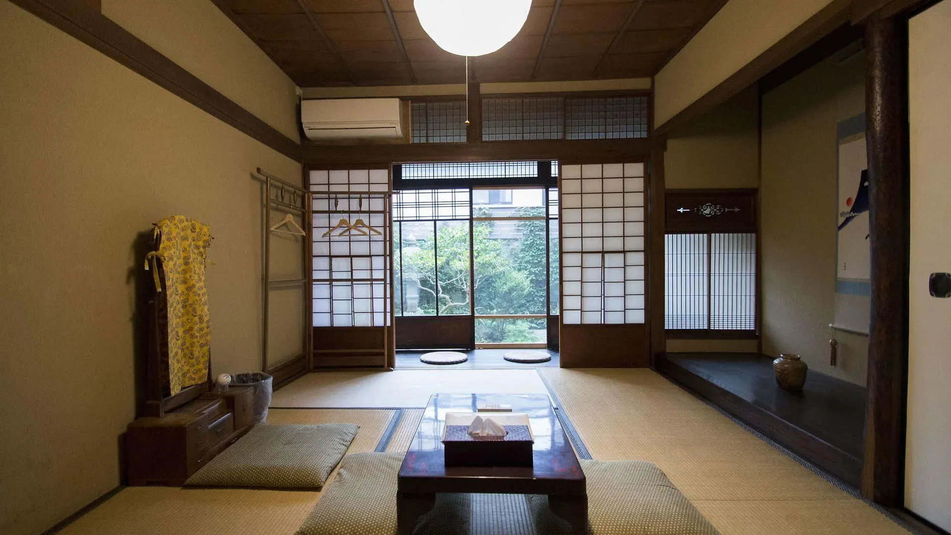 Guest house Higurashi-Sou Hotel Kyoto Japan