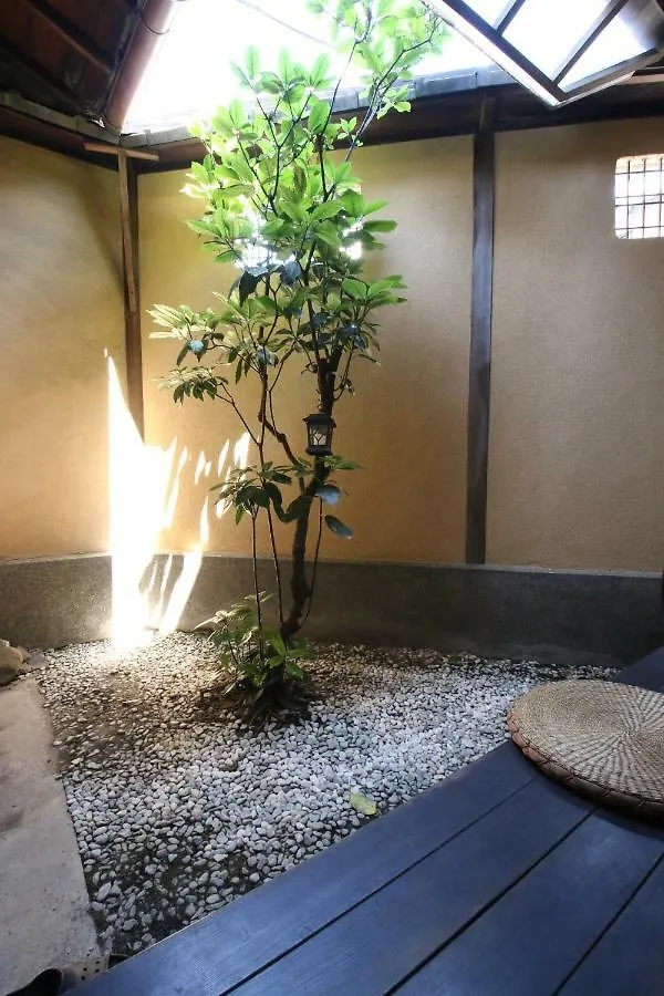 Higurashi-Sou Hotel Kyoto Guest house